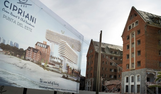 Giuseppe Cipriani se reuni� con el presidente Yamand� Orsi y destac� que las obras en el predio del exhotel San Rafael finalizar�n en 2027