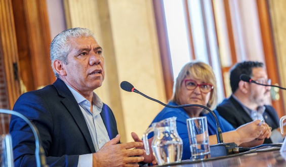 "Uruguay no sale al mundo con la camiseta de un partido", dijo Carballo tras cancelaci�n de los blancos a una instancia con Orsi