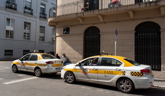 La Gremial �nica del Taxi solicit� una reuni�n con la JDM para tratar la modificaci�n del decreto que marca la obligatoriedad del uso de mamparas