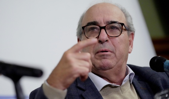 En veinte o treinta d�as podr�a levantarse la emergencia por gripe aviar en Colonia