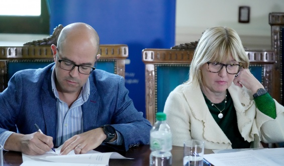 Presidente de ASSE firm� una contrataci�n con una mutualista en la que trabaj� hasta el 2025 y blancos se�alan "un hecho m�s en un camino de irregularidades"