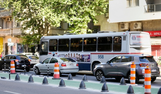 El Foro Ciudadano por la Movilidad Metropolitana denuncia que la reforma planeada por el Gobierno no satisfar� a quienes m�s padecen los tiempos de viaje