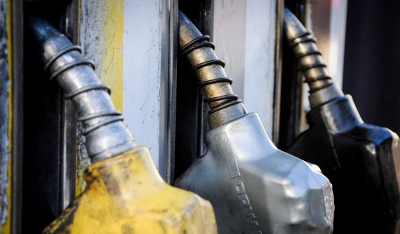 Combustibles: Ursea recomienda un aumento en el Gasoil del 31% y del 3% en naftas