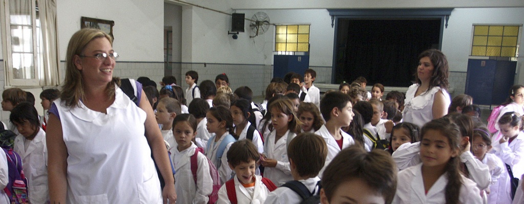 Seis provincias en Argentina no inician clases por huelga docente