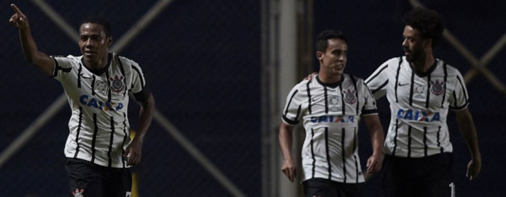 Corinthians venci� a San Lorenzo e Inter de Diego Aguirre al Emelec