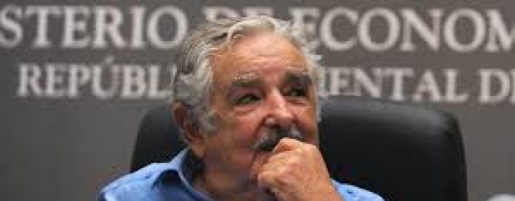 Mujica critic� a la Concertaci�n, adelant� que votar�n al FA blancos y colorados