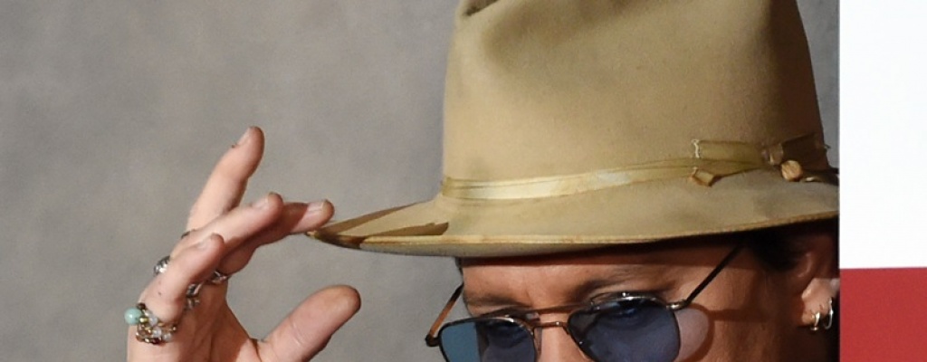 Johnny Depp herido en Australia en filmaci�n de Piratas del Caribe