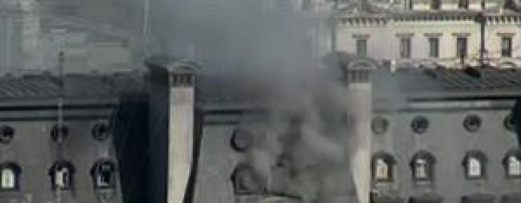 Incendio en la sede del Ministerio de Defensa argentino