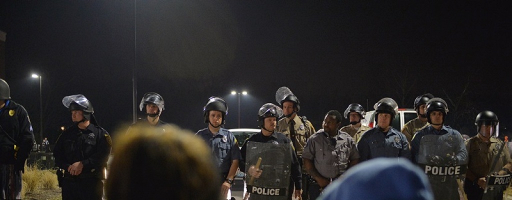 Dos polic�as heridos de gravedad en Ferguson durante protestas