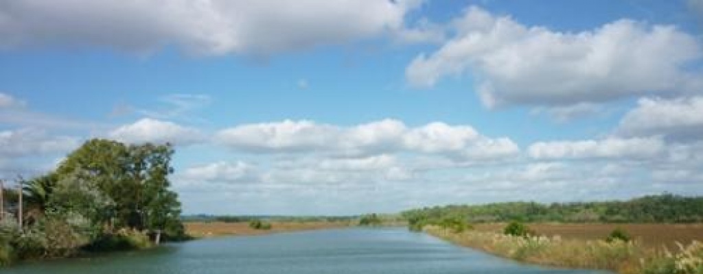 Gobierno anuncia medidas para mitigar la contaminaci�n en la cuenca del r�o Santa Luc�a