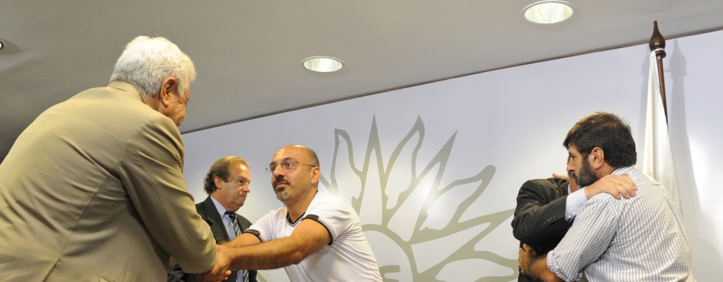 Empresarios retiran queja ante OIT; Buscar�n soluci�n interna con el Gobierno y PIT-CNT