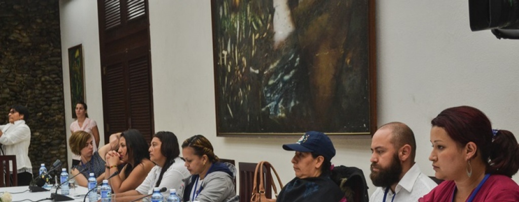 Gobierno colombiano y FARC discuten en Cuba sobre desminado