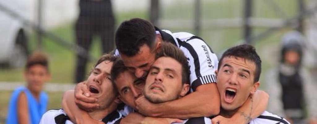 Danubi� derrot� a Nacional y es l�der junto a Pe�arol y River