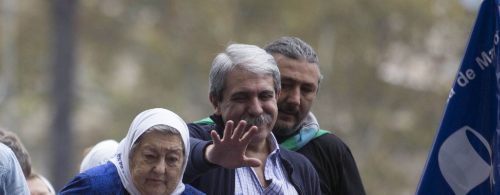 Argentina: Marcha por dictadura pidi� juzgar a civiles part�cipes
