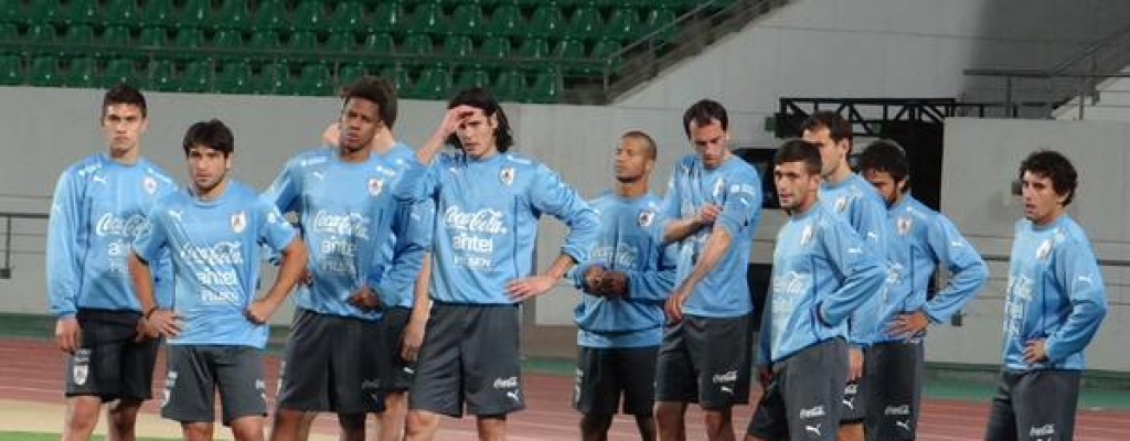 Uruguay prueba nuevo sistema t�ctico en amistoso ante Marruecos