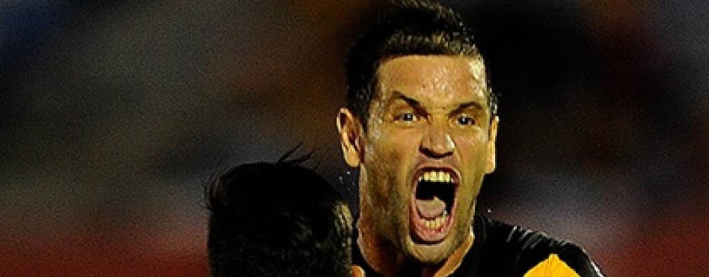 Pe�arol se afianza en la punta del Clausura uruguayo