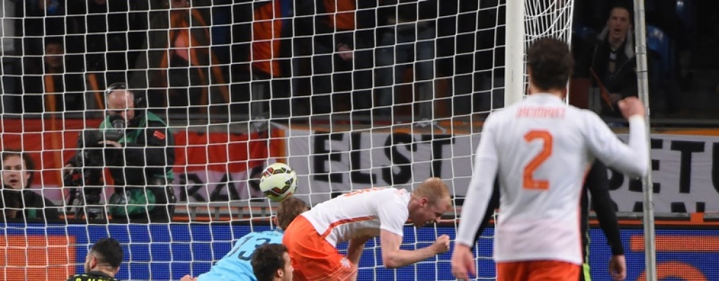 Holanda gan� a Espa�a; Cabo Verde sorprendi� y empate Italia e Inglaterra