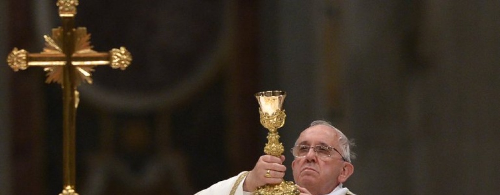  Papa Francisco presidi� la Vigilia Pascual en la Bas�lica de San Pedro