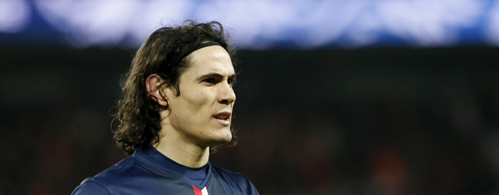 Manchester United quiere a Cavani y prepara oferta de 80 millones