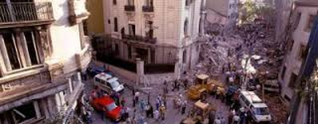 Gobierno argentino desclasifica archivos de SIDE sobre atentado a la embajada de Israel