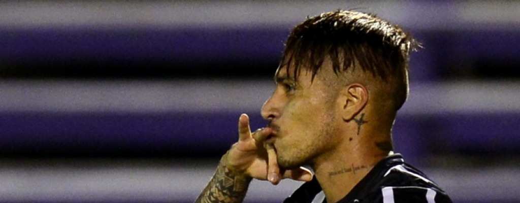 Paolo Guerrero internado en Sao Paulo por dengue