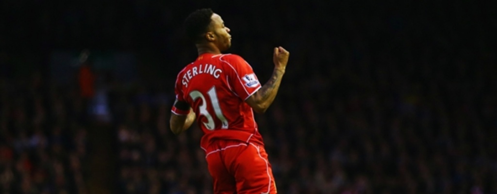 Liverpool le gan� 2-0 al Newcastle y se acerc� al City por 4to lugar