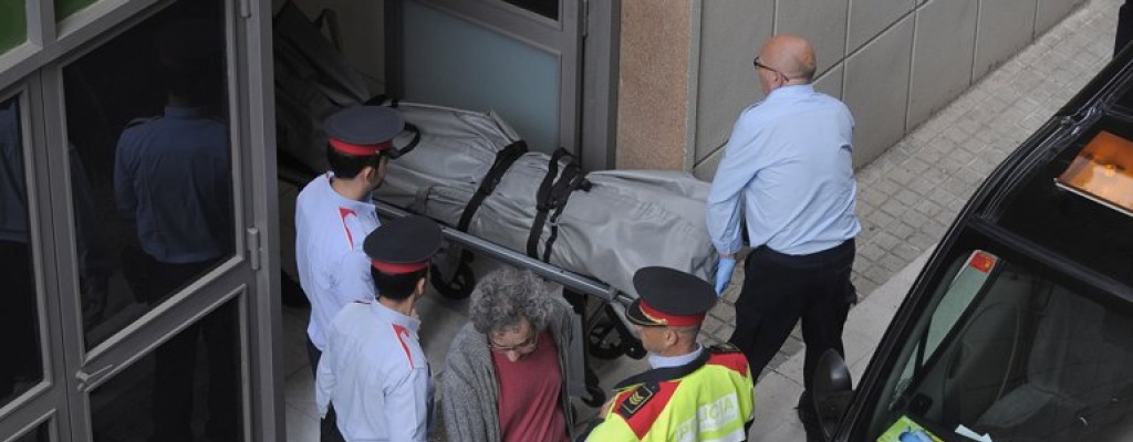 Estudiante mat� a su profesor con una ballesta en Barcelona