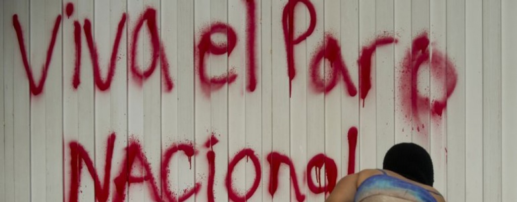 Maestros de educaci�n p�blica inician huelga en Colombia