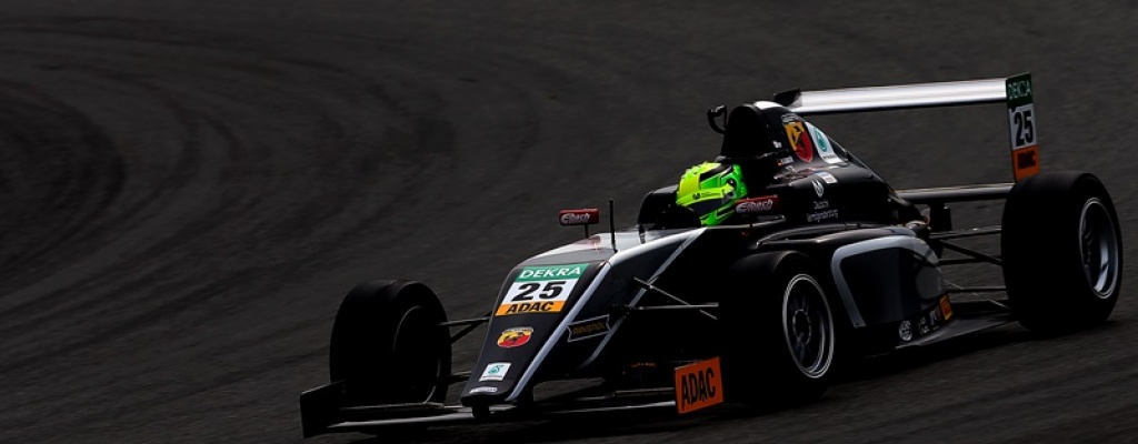 Debut prometedor del hijo de Schumacher en F�rmula 4