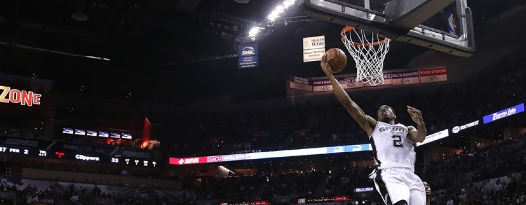 Leonard lidera a San Antonio para poner 2-1 serie contra Clippers