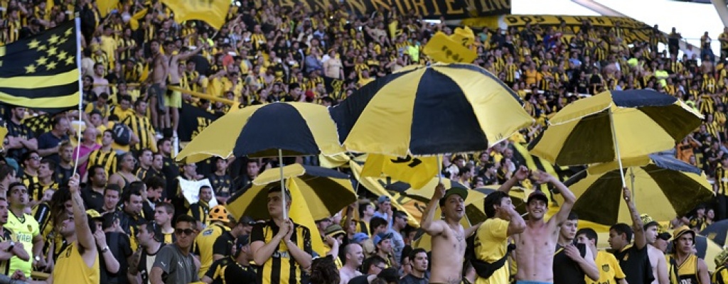 Pe�arol derrot� a Wanderers y espera por Danubio