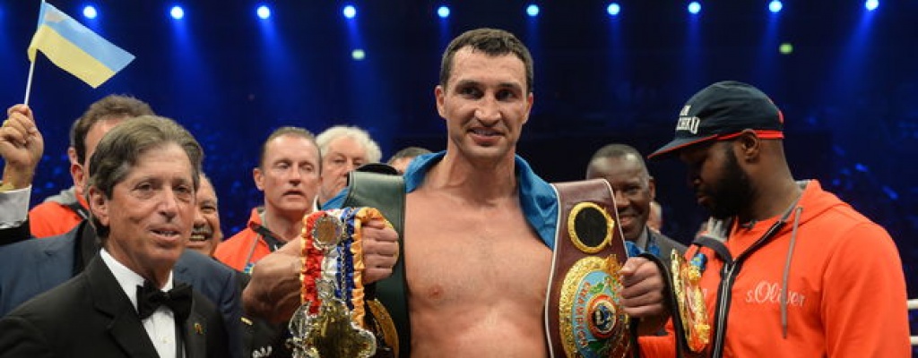Klitschko gana en su vuelta a Nueva York y retiene t�tulos de los pesos pesados