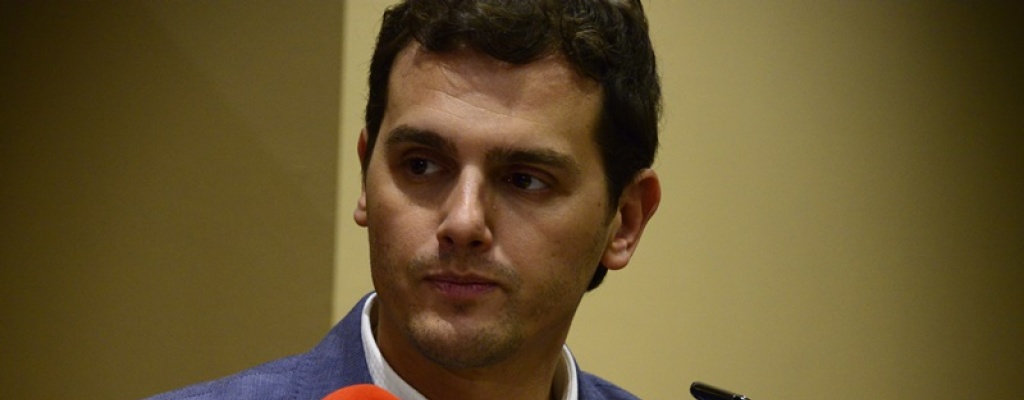 Ciudadanos supera a Podemos en encuesta electoral en Espa�a