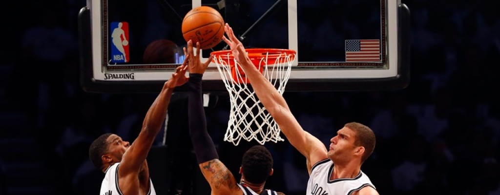 Brooklyn derrot� a Atlanta en tiempo extra e igual� la serie