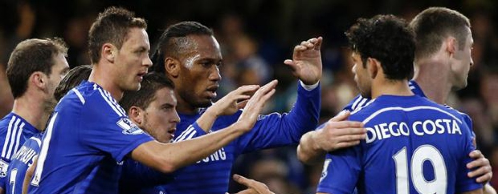Chelsea acaricia el t�tulo tras ganar en Leicester