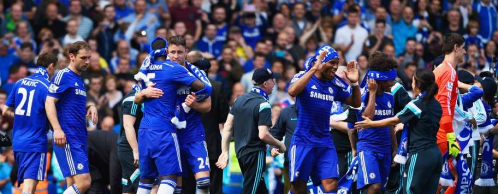Triunfo del Chelsea que se consagr� campe�n de la Premier League