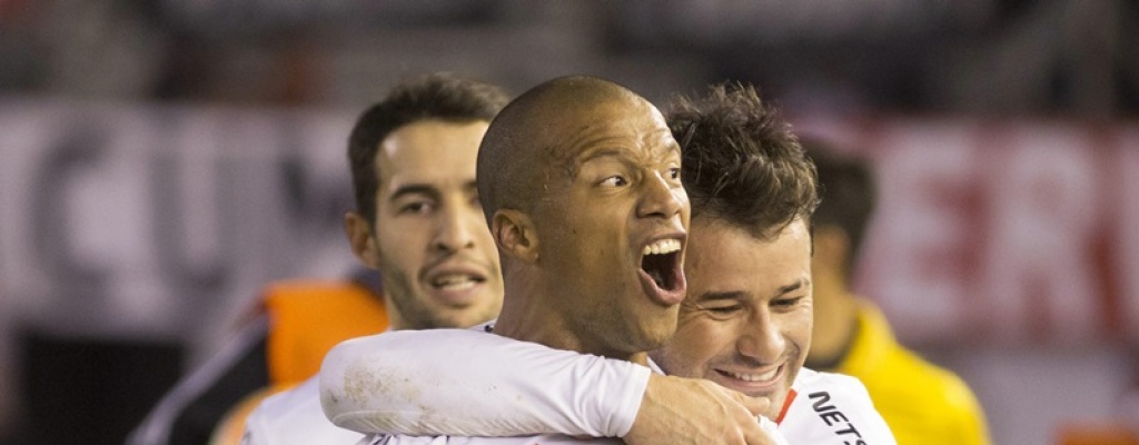 River venci� 1-0 a Boca de local con gol de Carlos S�nchez de penal