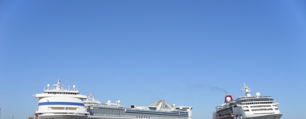 Uruguay recibi� 173 barcos y 316.00 turistas durante la �ltima temporada de cruceros