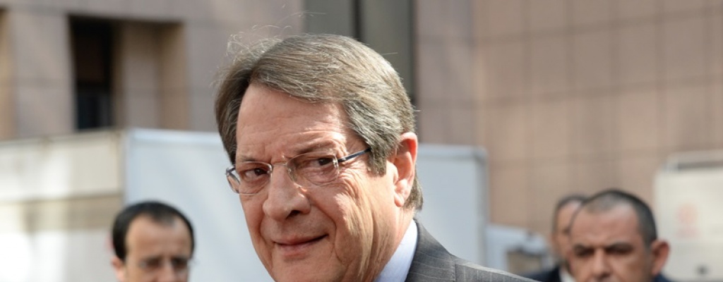 Reanudan di�logo por la reunificaci�n de Chipre 