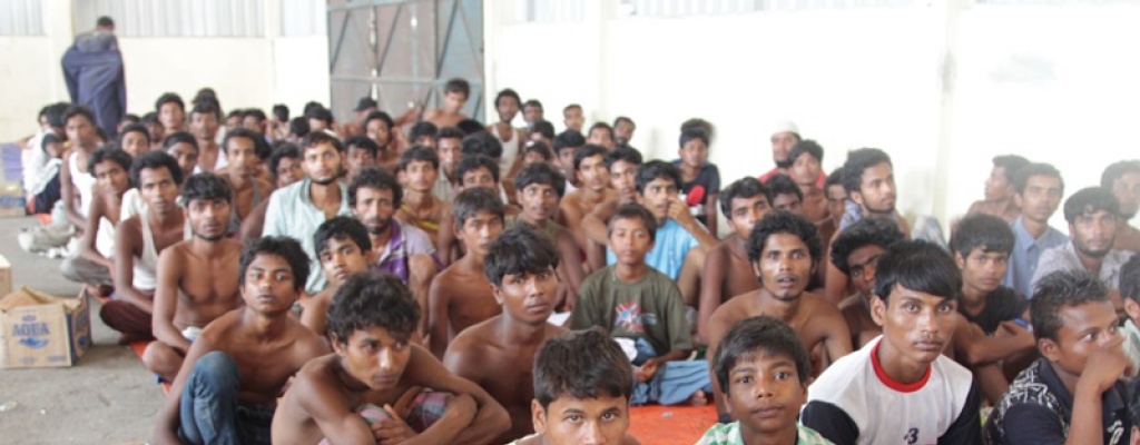 Rescatan en Indonesia m�s de 700 inmigrantes tras naufragio