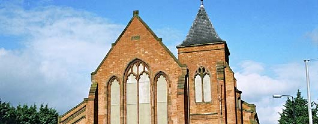 Mayor Iglesia protestante de Francia permite bendecir a parejas homosexuales