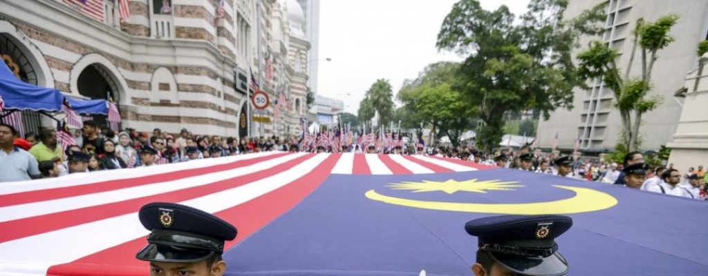 Malasia pide reuni�n con Birmania para abordar crisis migratoria en Asia