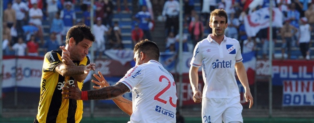 Empate cl�sico dej� a Pe�arol como �nico l�der; Danubio y River Plate escoltas