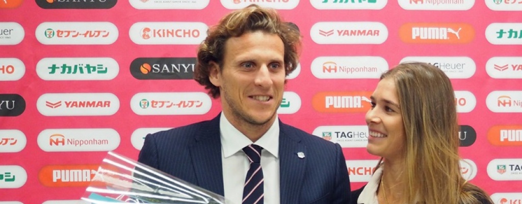 Forlan volver� a Pe�arol en junio o enero de 2016, confirm� su padre