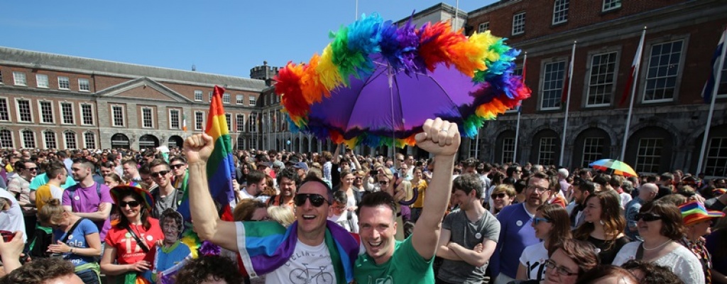 Irlanda: Victoria del "S�" en refer�ndum por matrimonio homosexual