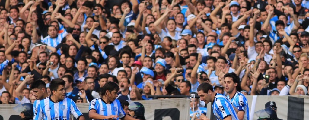 Racing venci� en cl�sico a Independiente; Aldosivi sorprendi� a Boca