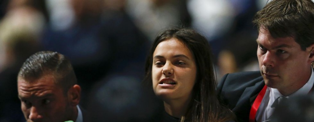 Manifestantes palestinas interrumpieron discurso de Blatter