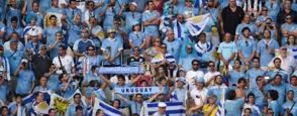 Uruguay se va de pie del mundial