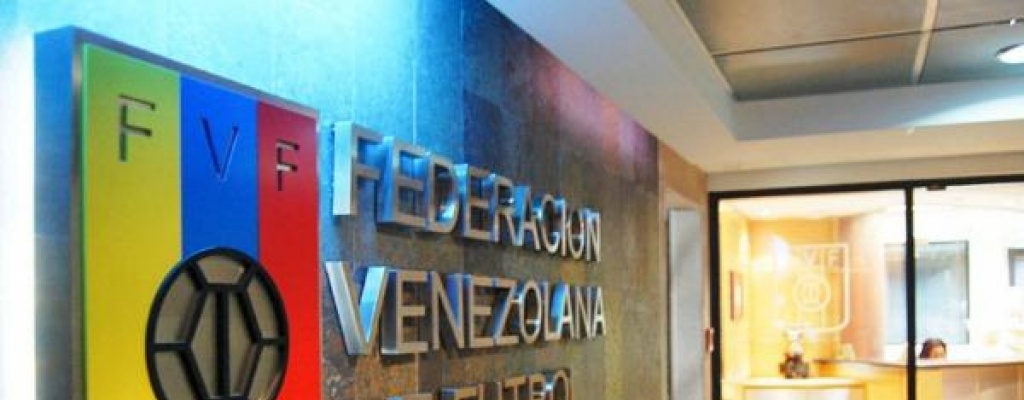 Allanan sede de Federaci�n Venezolana de F�tbol por corrupci�n
