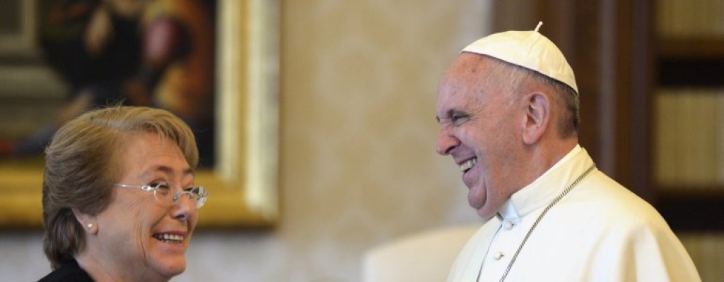 Francisco confirm� a Bachelet viaje a Chile, Argentina y Uruguay